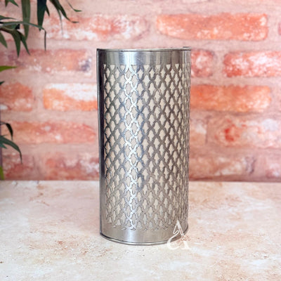 Khmissa wall light in silver-plated brass