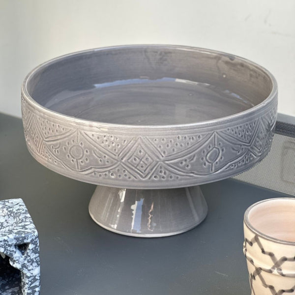 Présentoir Tizwelt avec pied gris 26cm - Ajbir