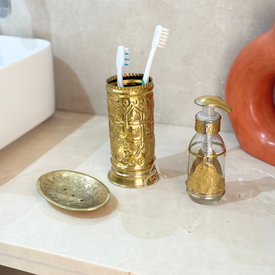 Nakch gold-plated copper soap dish