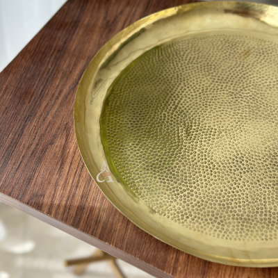 Handcrafted hammered tray in gilded brass 30cm