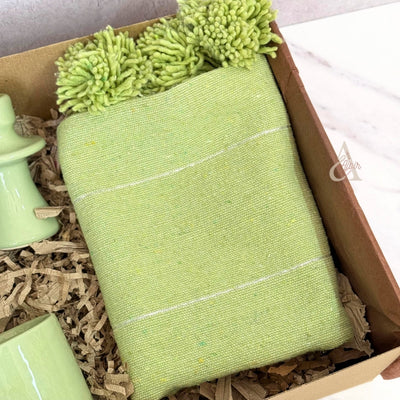 XL Pistachio Artisan Gift Box