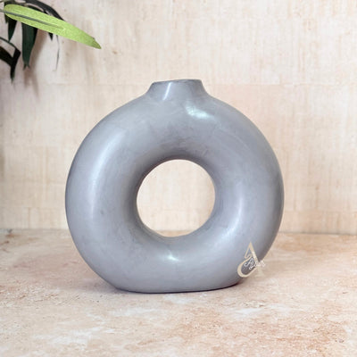 Tafoukt handmade vase, matte rounded