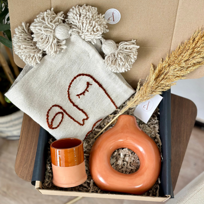 Oudm terracotta handcrafted gift box
