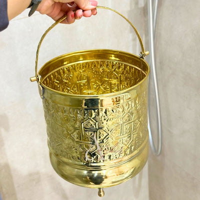Seau grand en laiton traditionnel - Ajbir