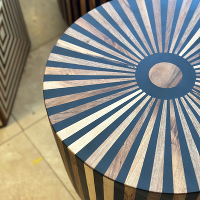 Coffee table in wood and black resin 