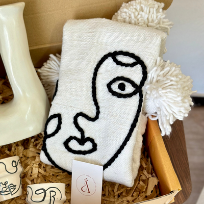 Massin Handcrafted Gift Box