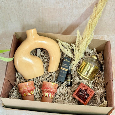 XL Atlas beige handcrafted gift box