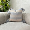 Housse de Coussin à pompons 50cmx50cm Gris crème