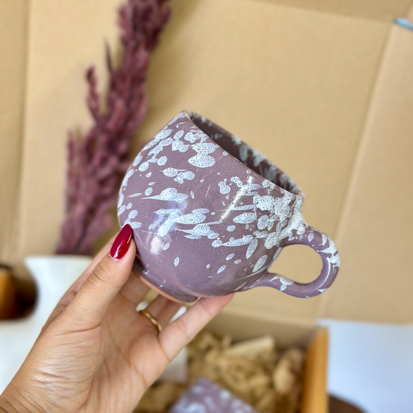 Riad White Handcrafted Gift Box