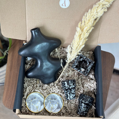Tayyugt Black Handcrafted Gift Box