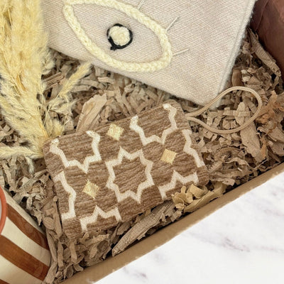 XL Ain Marron handcrafted gift box