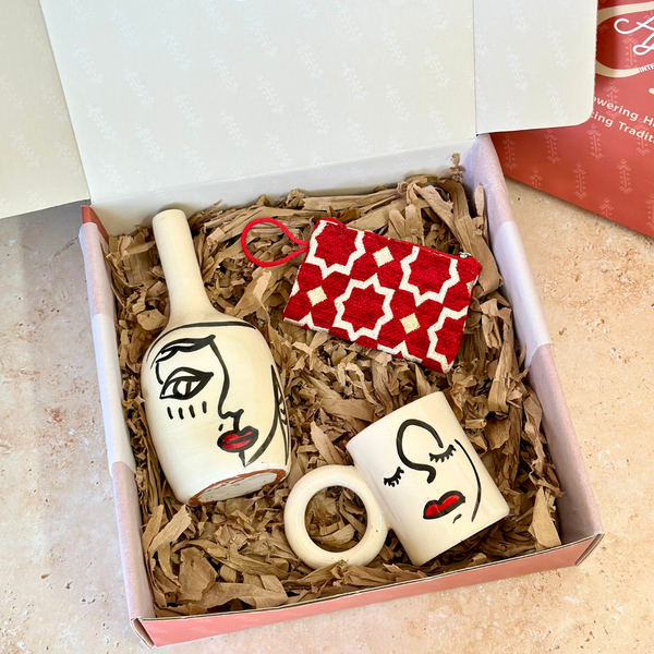 Oudm Red Handcrafted Gift Box