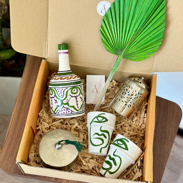 Oudm Green Handcrafted Gift Box