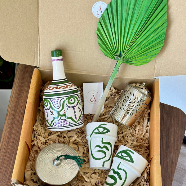 Oudm Green Handcrafted Gift Box