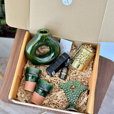 Aknari Green Handcrafted Gift Box