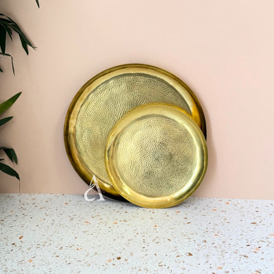 Handcrafted hammered tray in gilded brass 30cm