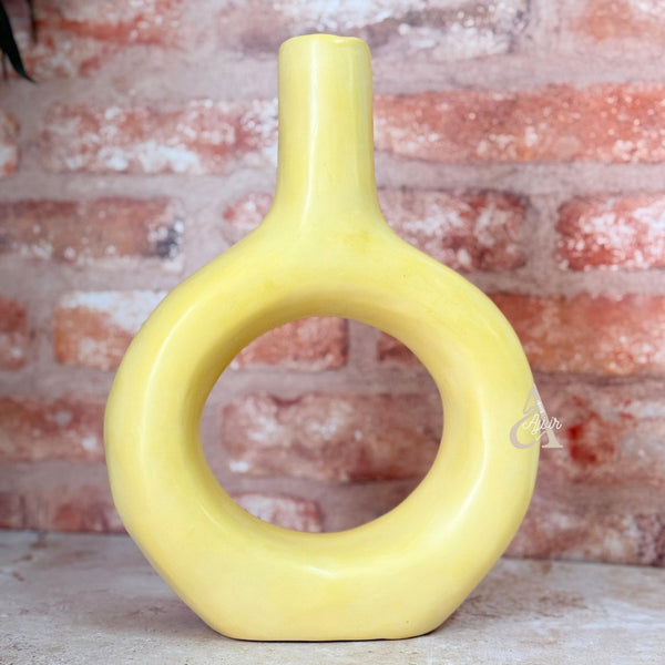Tafoukt handmade vase, matte, elongated, yellow
