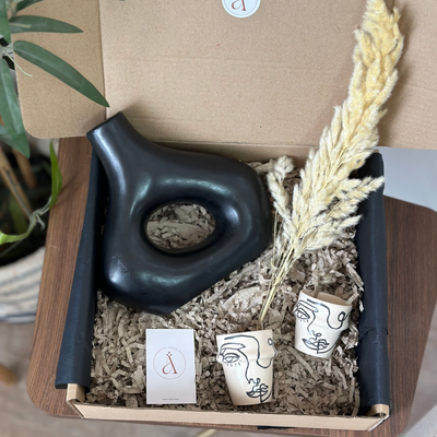 Tanara Black Handcrafted Gift Box