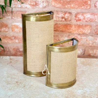 Aourir wall light in brass and jute