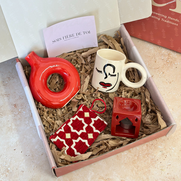 Red Oudm Tafoukt Handcrafted Gift Box