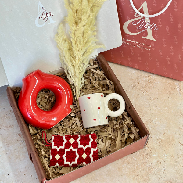 Tafoukt Tayri red handcrafted gift box