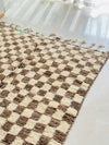 Tapis Beni Ouarain damier taupe - 2,42m / 1,62m