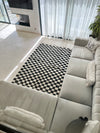 Tapis Beni Ouarain damier noir et blanc - 2,53m / 1,54m