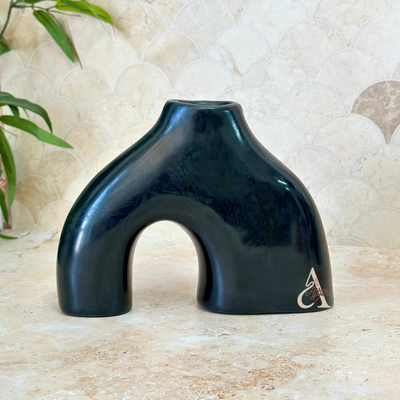 Vase Azul cream small black 