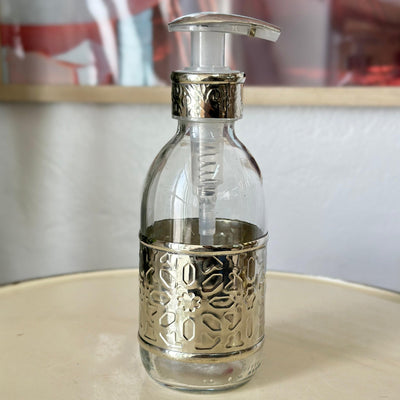Distributeur de savon en verre et laiton argentée grand Zwak - Ajbir