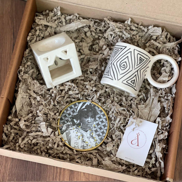 Tit Handcrafted Gift Box