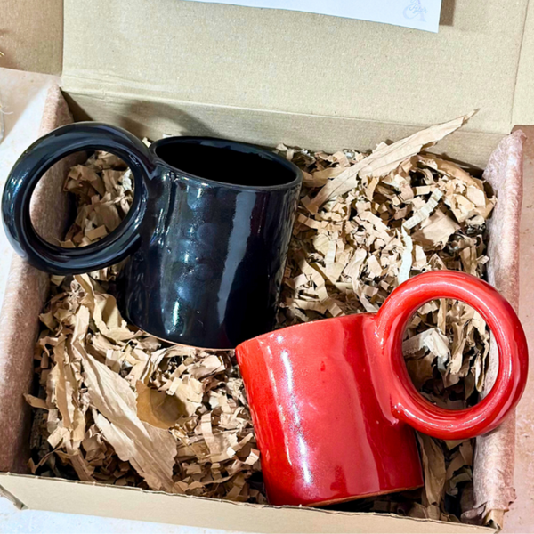 Mini black and red handcrafted gift box