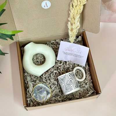 Tit White Handcrafted Gift Box