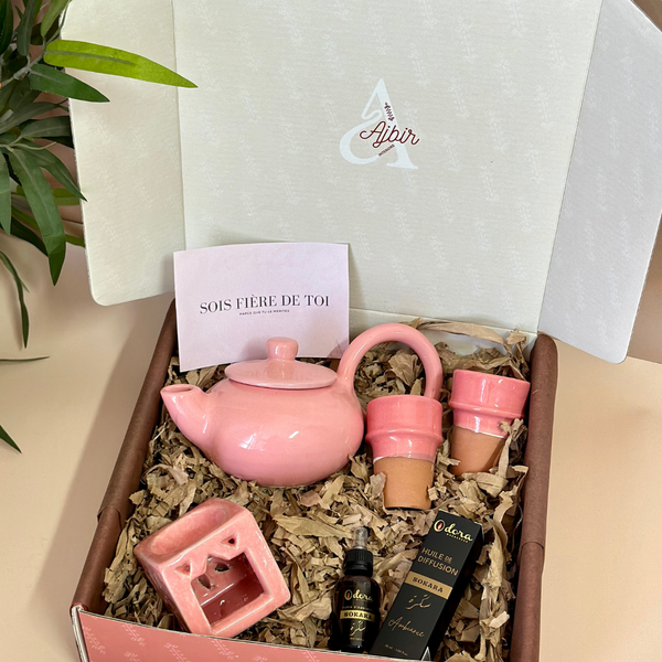 Sokkara Teapot Handcrafted Gift Set