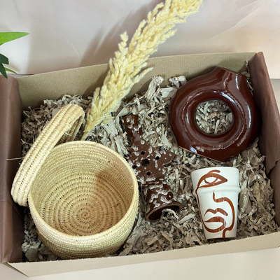 XL brown handcrafted gift box