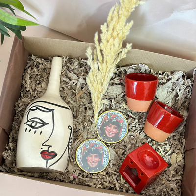 Women's Day Oudm Red Handcrafted Gift Set