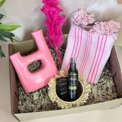 Fuchsia pink handmade gift box