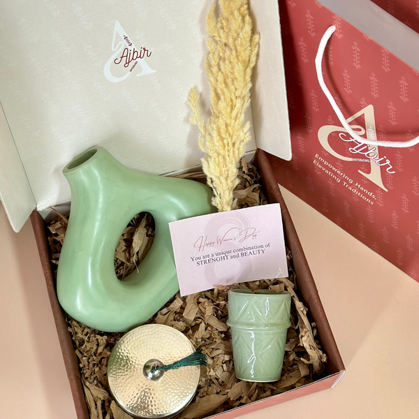 Women's Day Water Green Handcrafted Gift Box