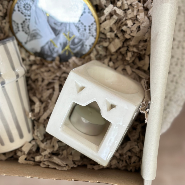 Hennu Cream Handcrafted Gift Box