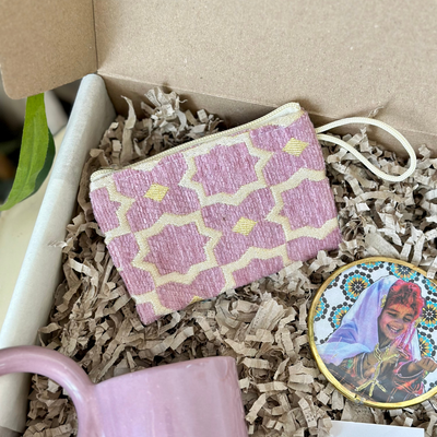 Mini Hennu Pink Handcrafted Gift Box