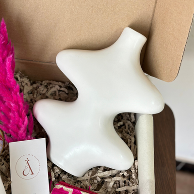 Tayyugt White and Pink Handcrafted Gift Box
