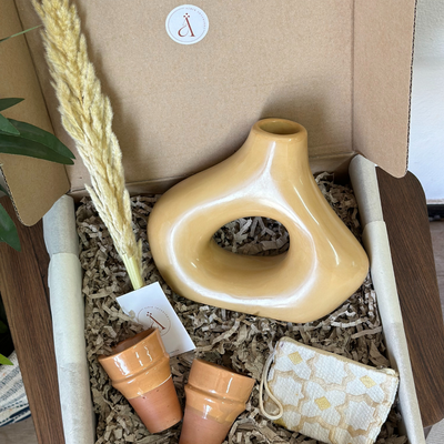 Medina beige handcrafted gift box