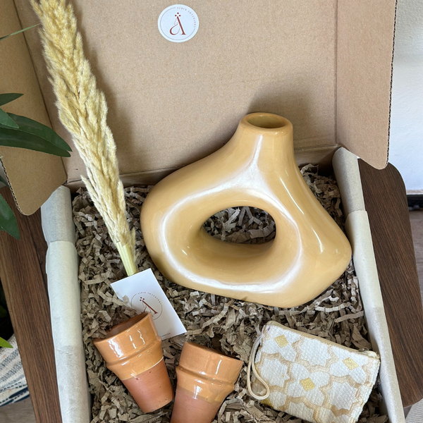 Medina beige handcrafted gift box