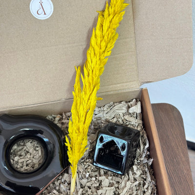 Black and yellow Amazigh handcrafted gift box