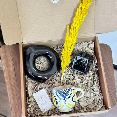 Black and yellow Amazigh handcrafted gift box