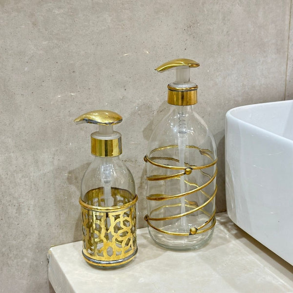 Distributeur de savon en verre et laiton doré Zellige - Ajbir